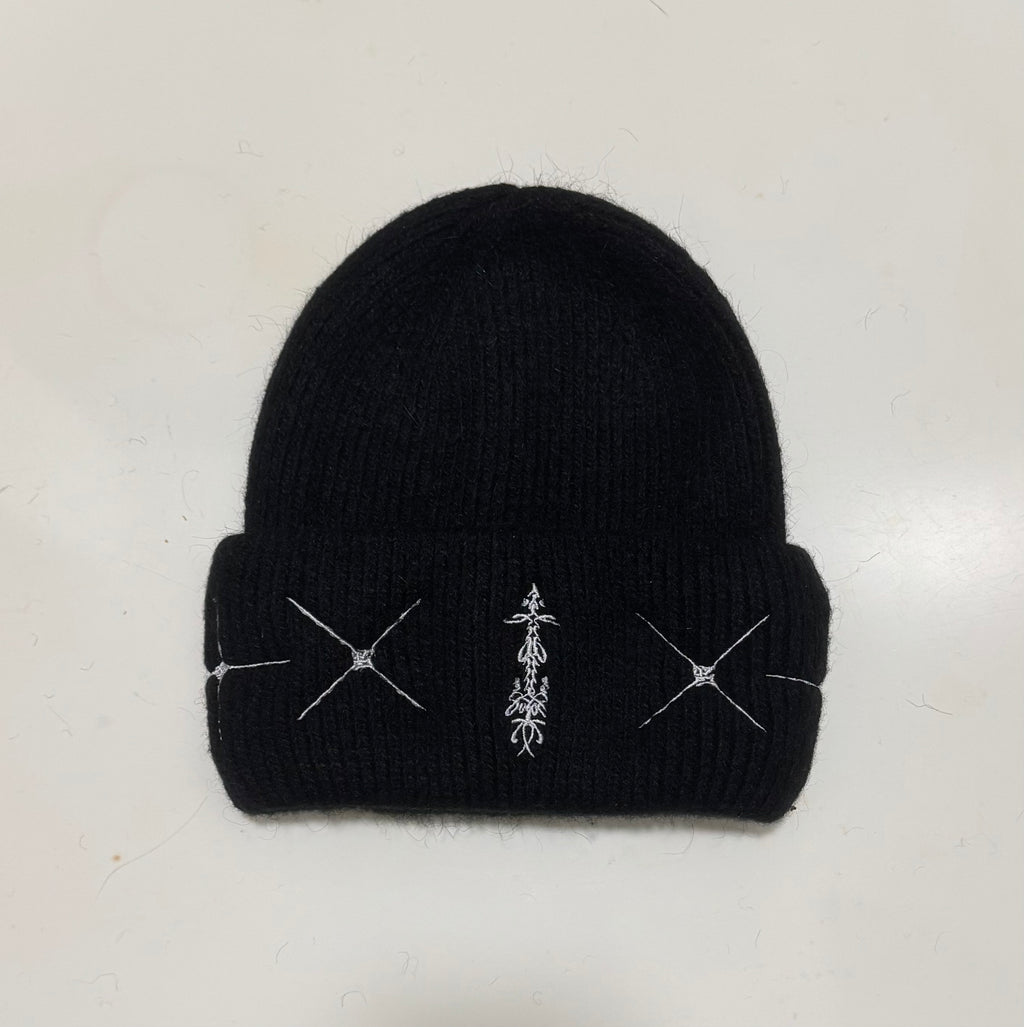 Star “Од” beanie